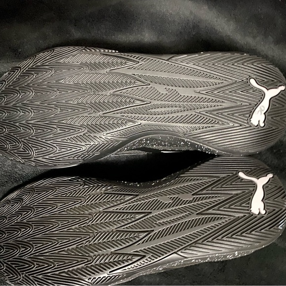 PUMA “MB.02 OREO” LAMELO BALL MENS BASKETBALL SHOES - SIZE 10 - Picture 5 of 5
